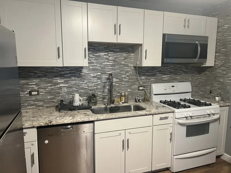 3200 Thrush Lane, Rolling Meadows, IL 60008 - Image #2