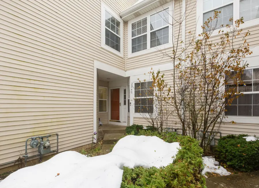 2043 Orchard Lane, Carpentersville, IL 60110 - Image #2