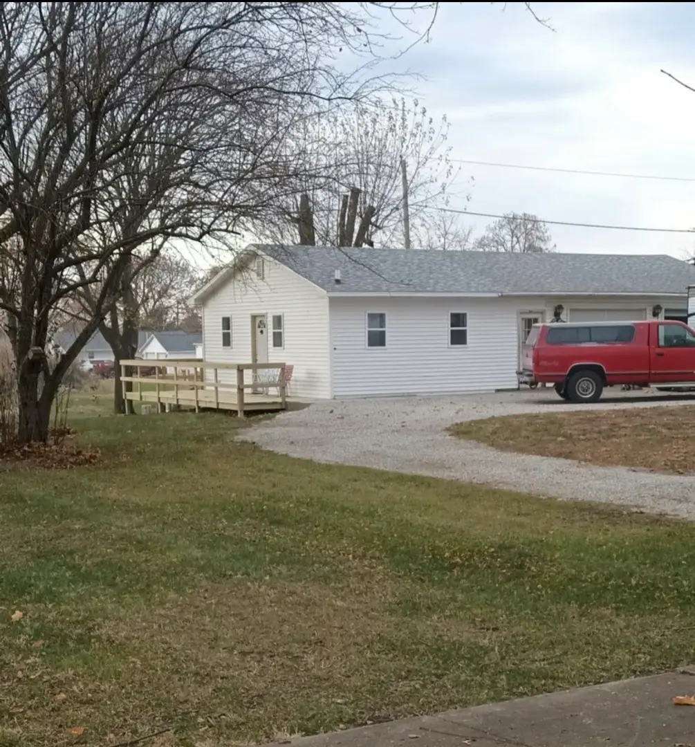 44 Lafayette Street, Saunemin, IL 61769 - Image #1