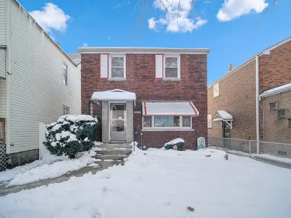 10748 S Avenue N, Chicago, IL 60617 - Image #1