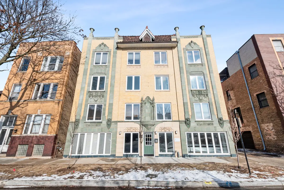 1636 W Melrose Street #102, Chicago, IL 60657 - Image #1