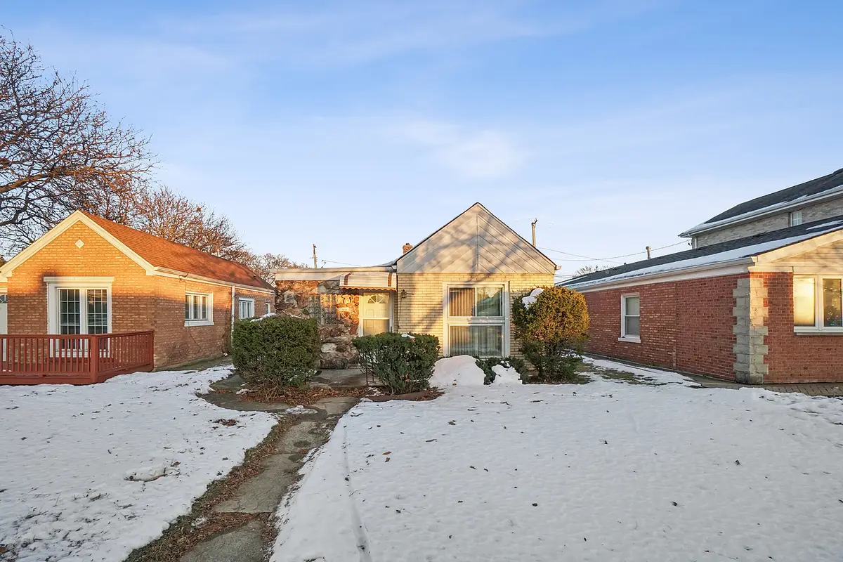 5735 N Ottawa Avenue, Chicago, IL 60631 - Image #1