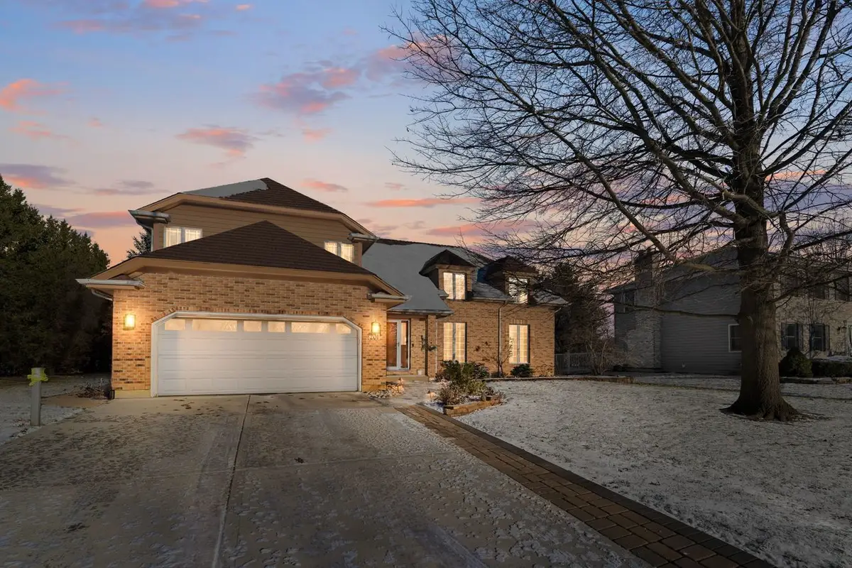 201 Amber Court, West Chicago, IL 60185 - #1