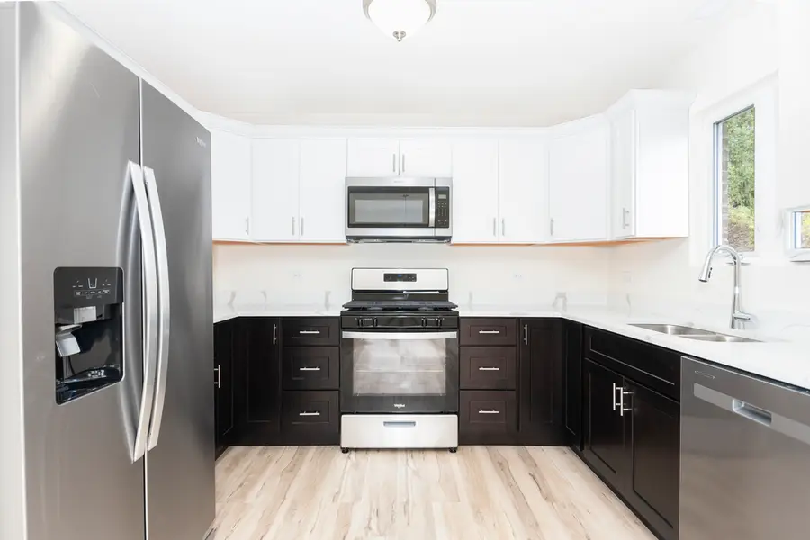 5542 Hearthside Drive, Bourbonnais, IL 60914 - Image #3