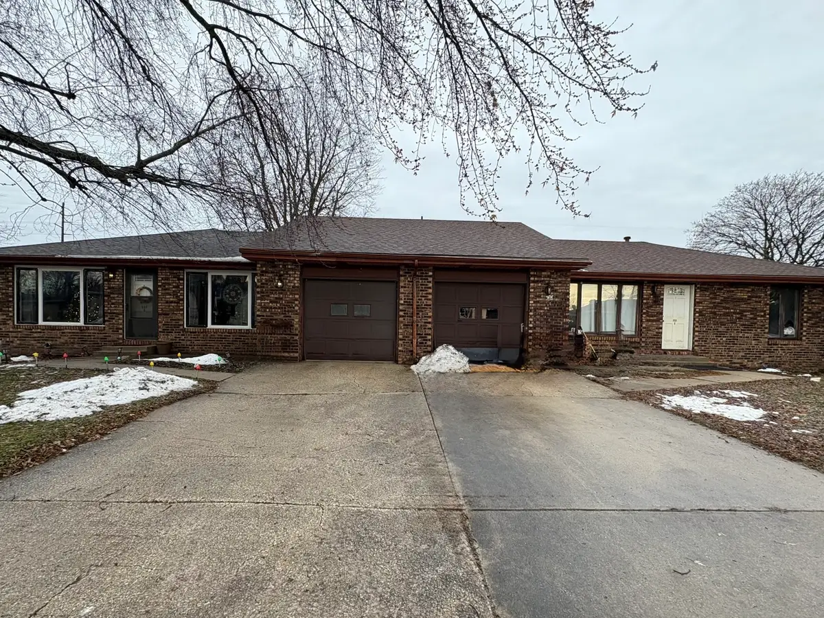 909 Carlisle Drive, Rochelle, IL 61068 - Image #1