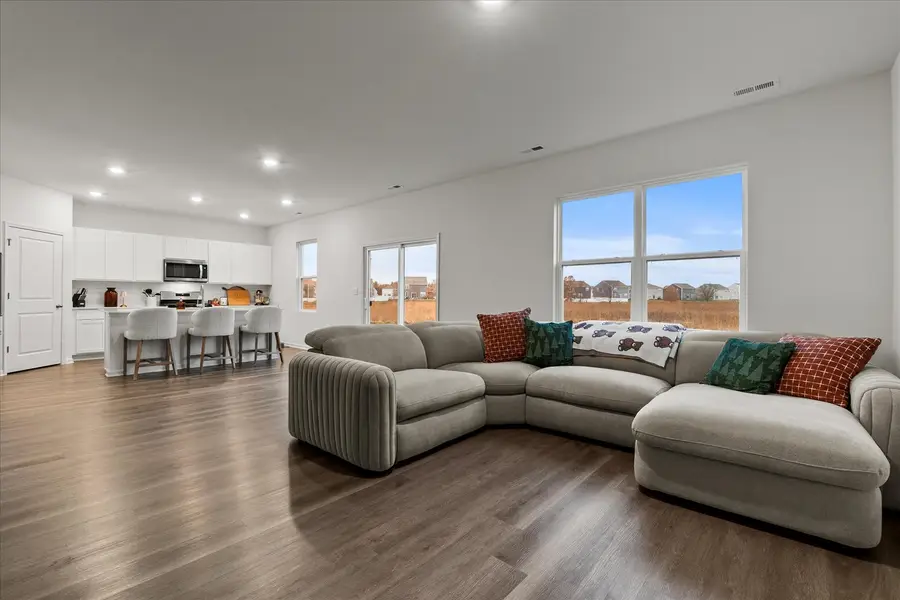 3373 Seeley Court, Yorkville, IL 60560 - Image #2