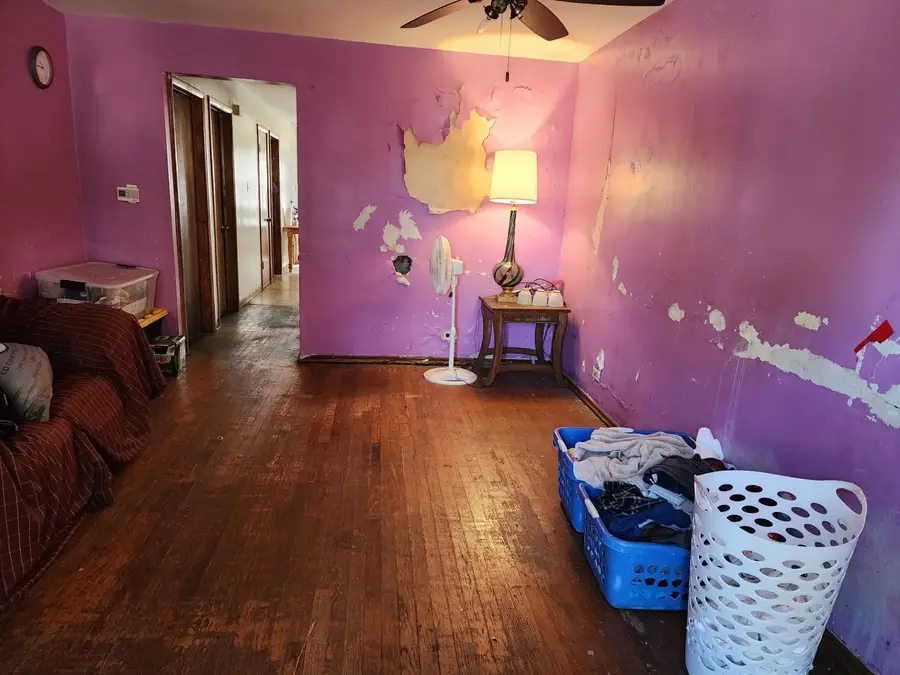 657 E 100th Place, Chicago, IL 60628 - Image #2