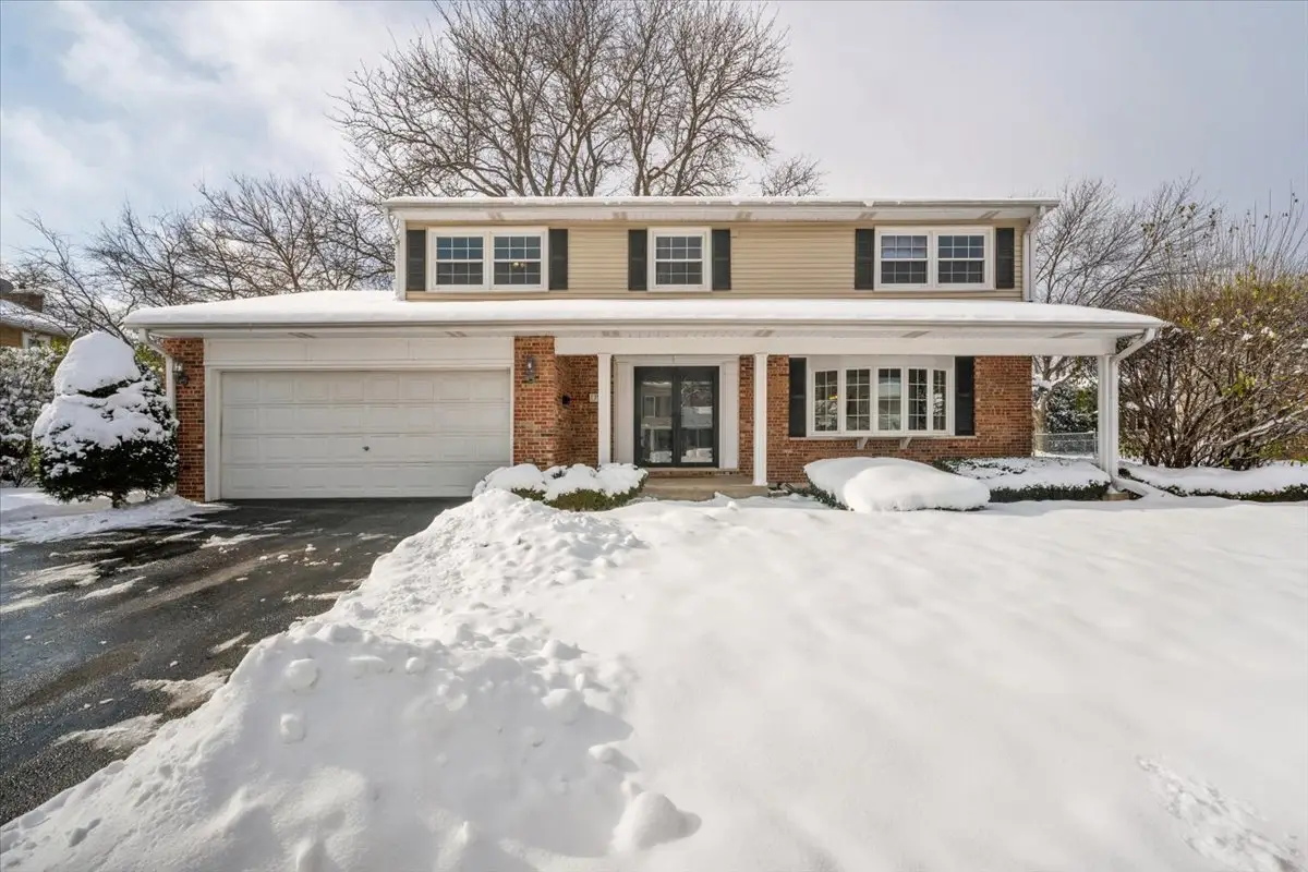1718 S Ridge Drive, Arlington Heights, IL 60005 - Image #1