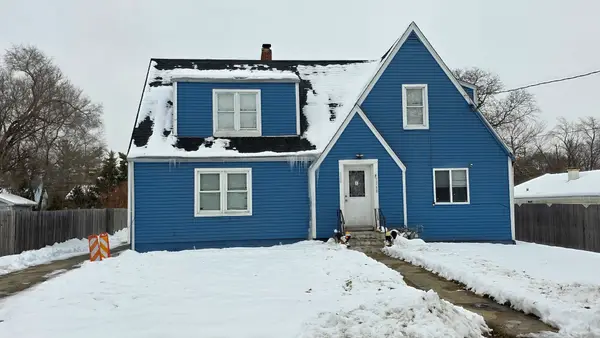 1068 Homer Avenue, Aurora, IL 60505