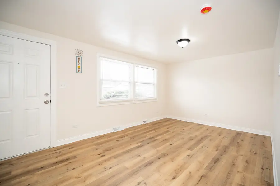 16551 Plymouth Drive, Markham, IL 60428 - Image #3