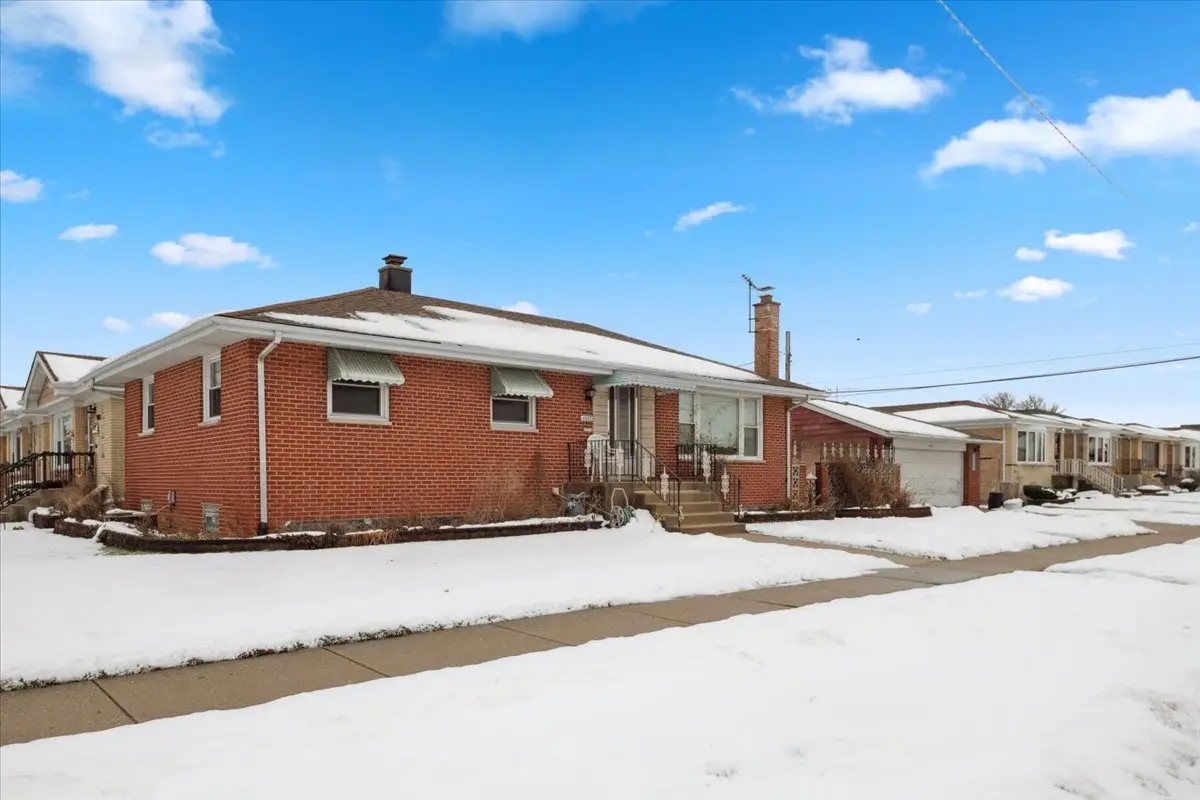 4647 N Newland Avenue, Harwood Heights, IL 60706 - Image #1