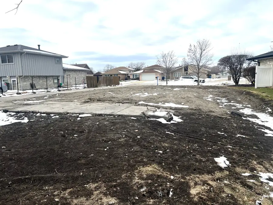 Address Withheld By Seller, Crestwood, IL 60418 - Image #2