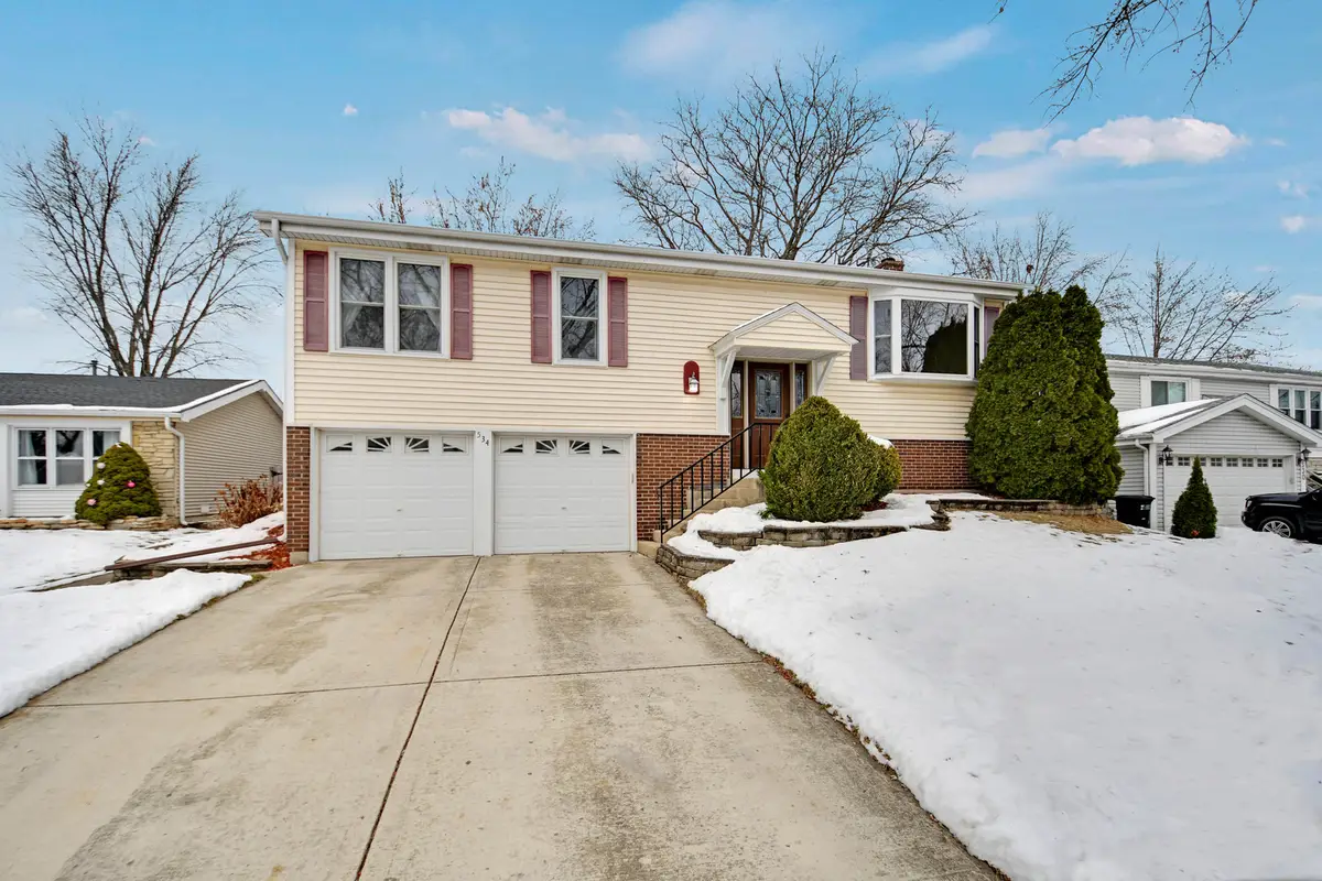 534 Cottonwood Circle, Bolingbrook, IL 60440 - Image #1