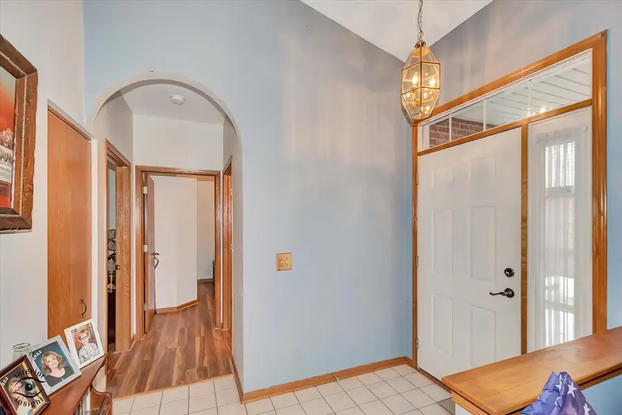 6719 Pine Lake Drive, Tinley Park, IL 60477 - Image #3