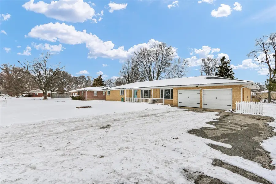 2218 S Mattis Avenue, Champaign, IL 61821 - Image #3