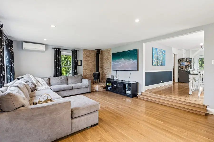 1656 Harding Road, Northfield, IL 60093 - Image #3