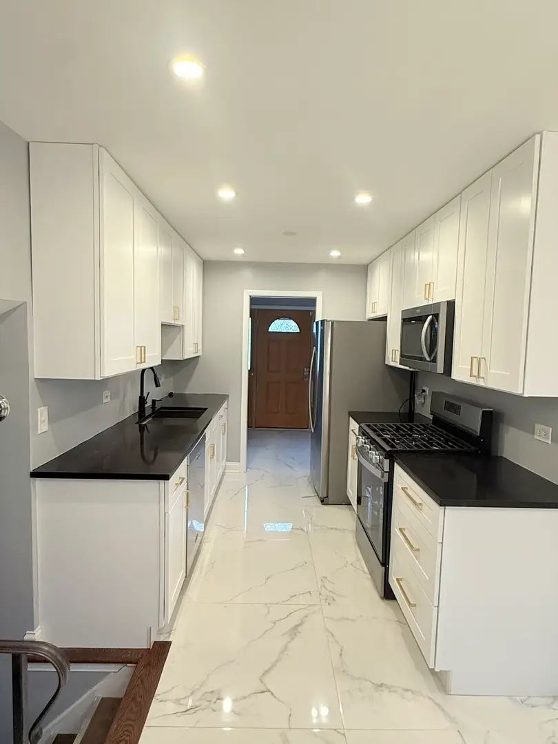 17125 Cregier Avenue, South Holland, IL 60473 - Image #3