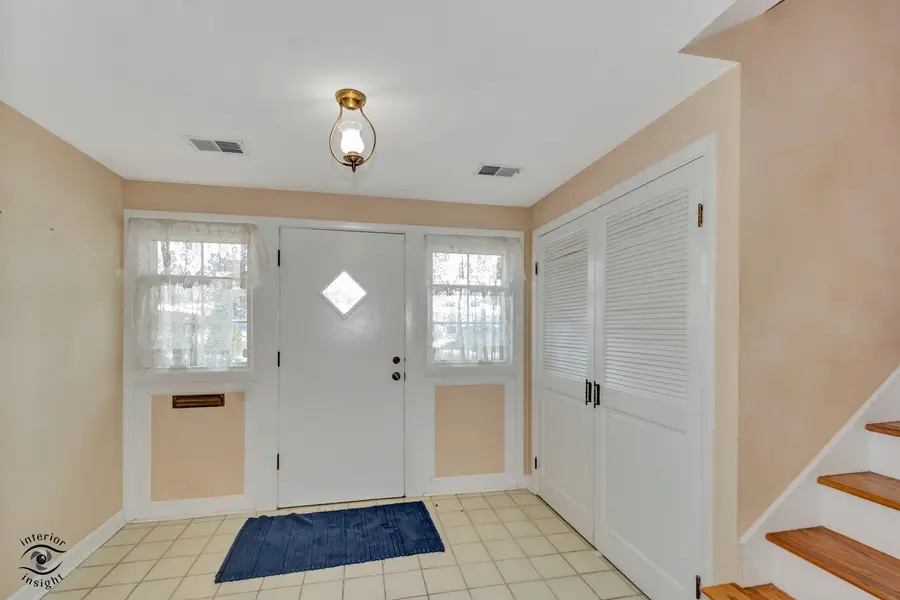 2815 Helen Drive, Glenview, IL 60025 - Image #3