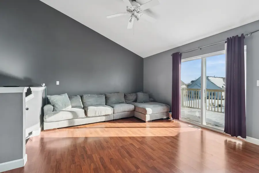 1703 Fieldstone Drive S #1703, Shorewood, IL 60404 - Image #3