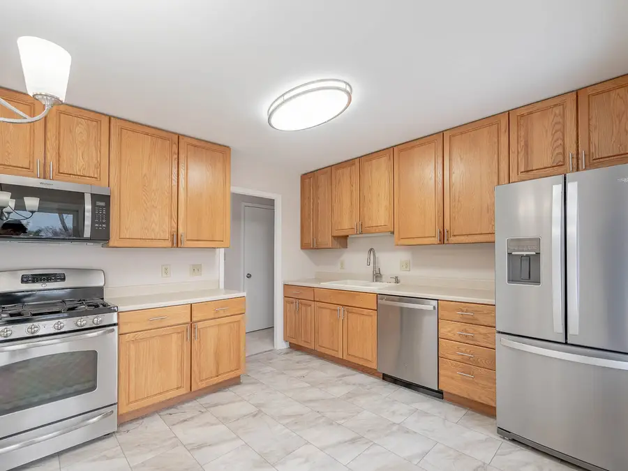 1200 Nippert Drive, Streamwood, IL 60107 - Image #2