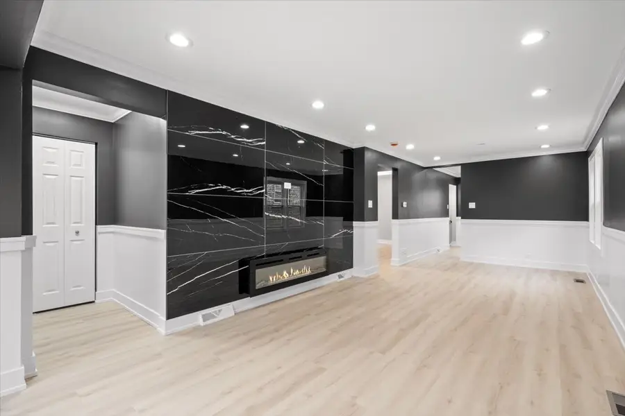 9737 S University Avenue, Chicago, IL 60628 - Image #3