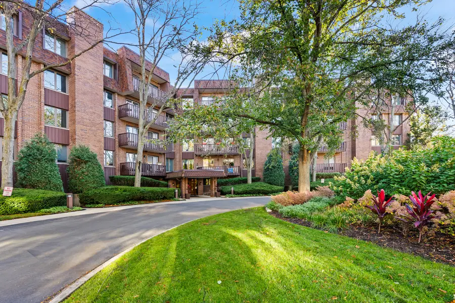1125 Lake Cook Road #209, Northbrook, IL 60062 - Image #2