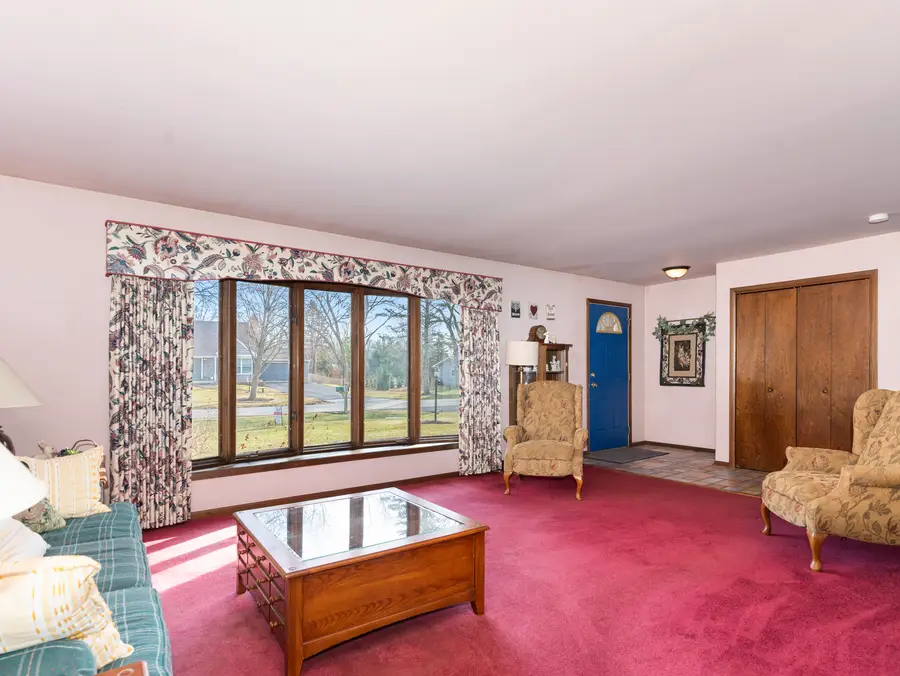 10S144 Ridge Road, Naperville, IL 60565 - Image #2