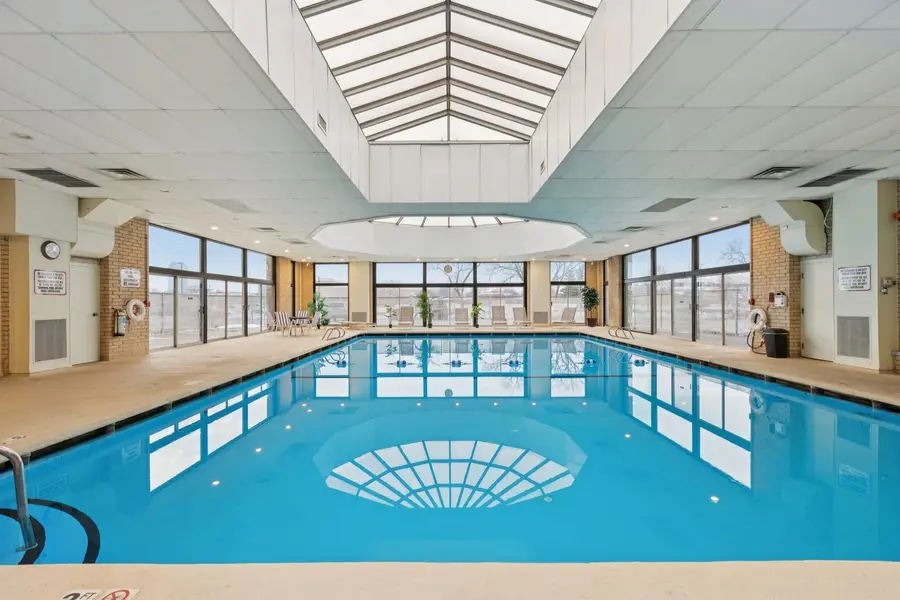 100 W Butterfield Road #403N, Elmhurst, IL 60126 - Image #3