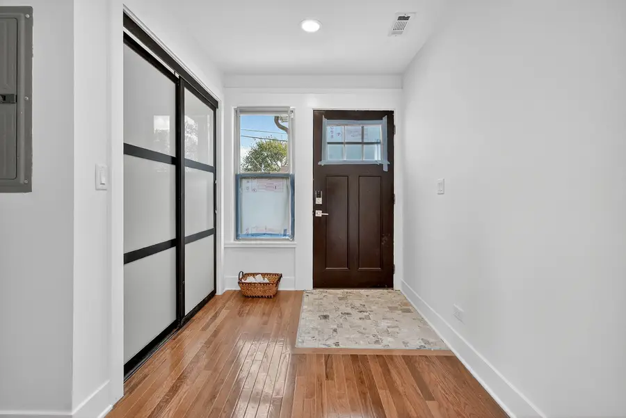 42362 N Poplar Street, Antioch, IL 60002 - #3