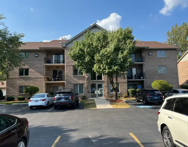 10278 Southwest Highway #2C, Chicago Ridge, IL 60415