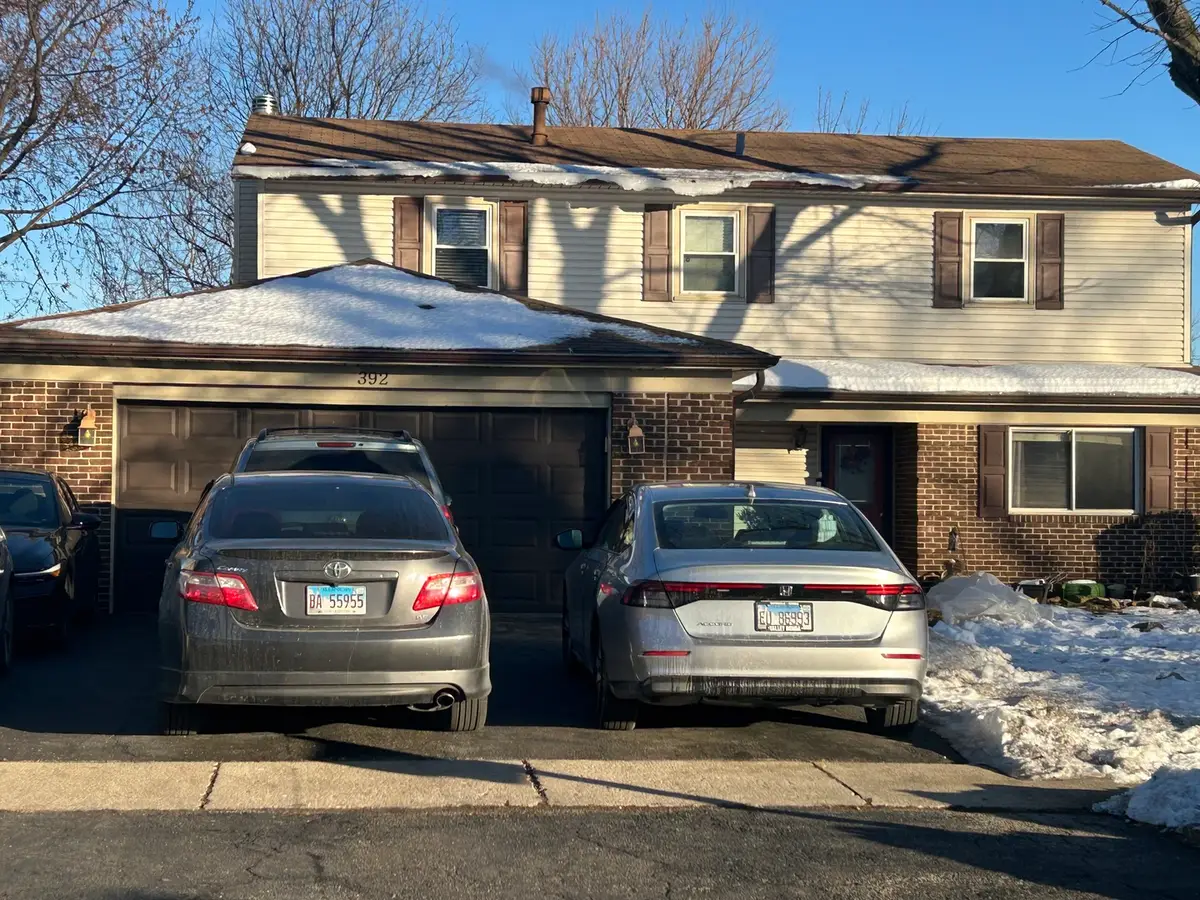 392 Ingleside Drive, Bolingbrook, IL 60490 - Image #1