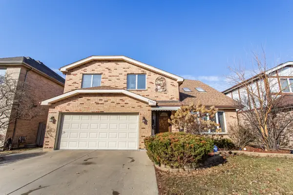 8208 W Park Avenue, Niles, IL 60714