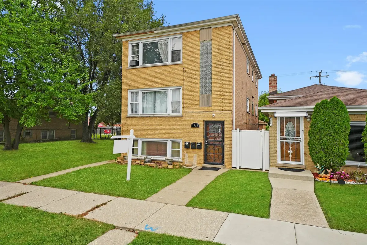 7524 W 63rd Place, Summit, IL 60501 - Image #1