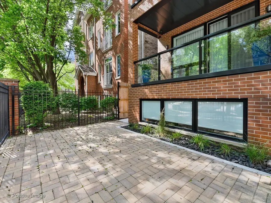 1448 W Erie Street #1, Chicago, IL 60642 - Image #2