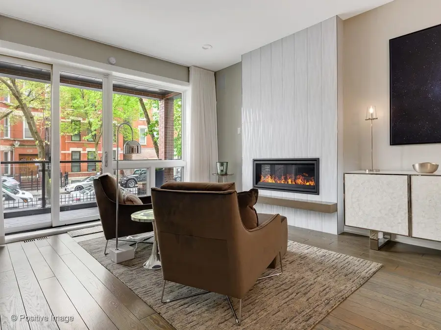 1448 W Erie Street #1, Chicago, IL 60642 - Image #3