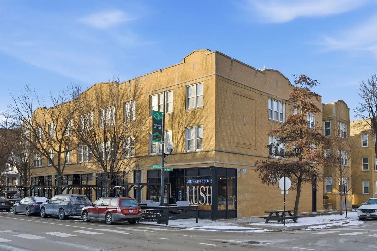 2234 W Roscoe Street #3, Chicago, IL 60618 - Image #1