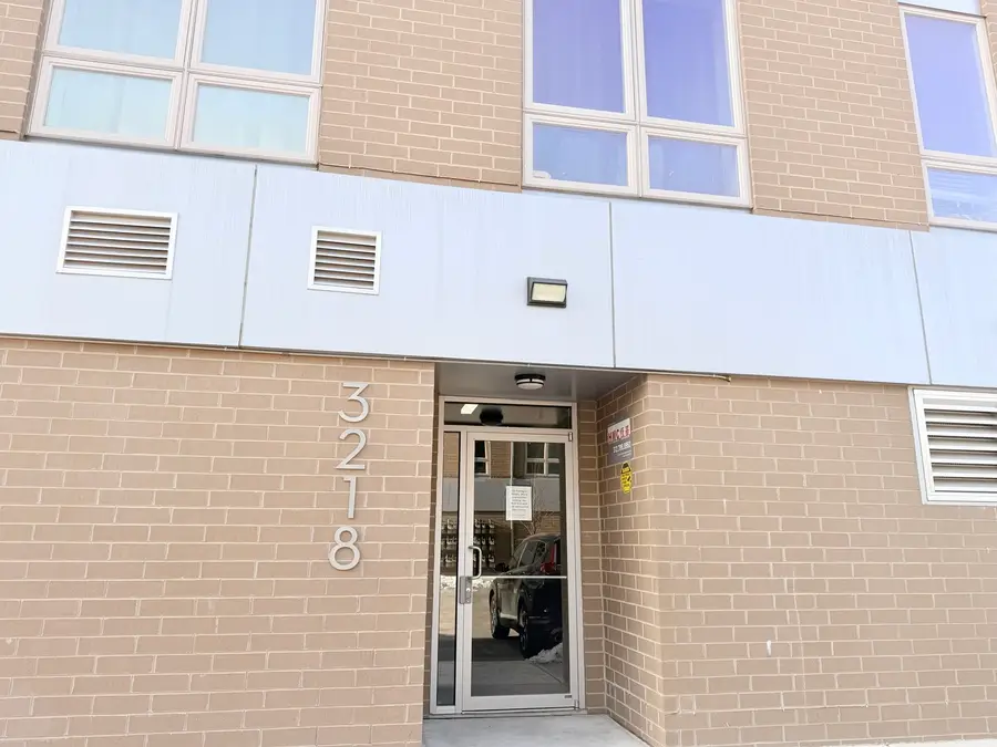 3218 S Archer Avenue #201, Chicago, IL 60608 - Image #2