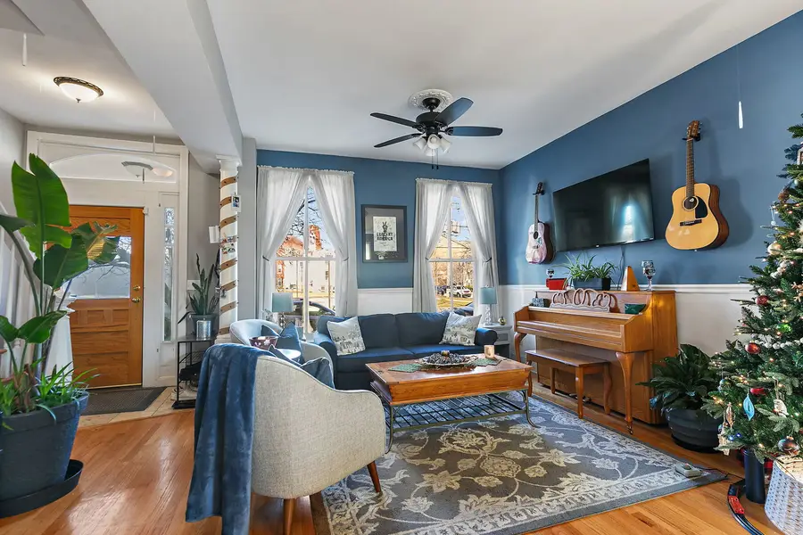 271 Dupage Street, Elgin, IL 60120 - #3