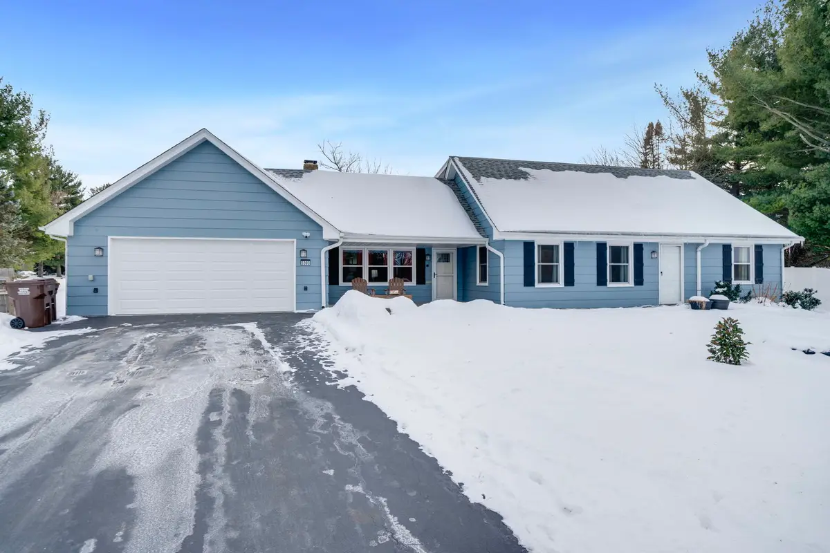 5393 Lakecrest Road, Caledonia, IL 61011 - Image #1