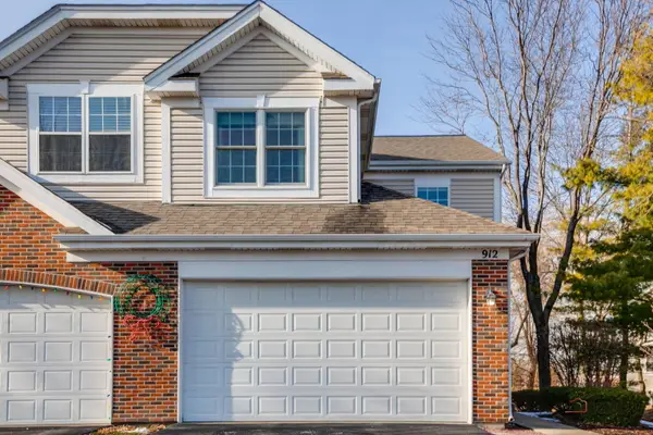 912 Highgate Lane, Grayslake, IL 60030