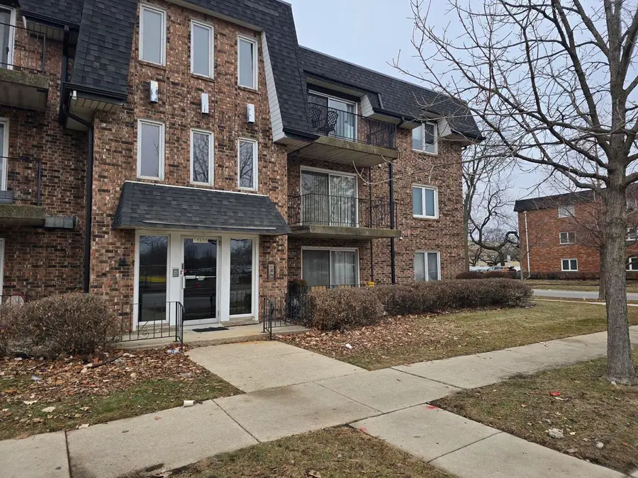Address Withheld By Seller, Oak Lawn, IL 60453 - Image #2