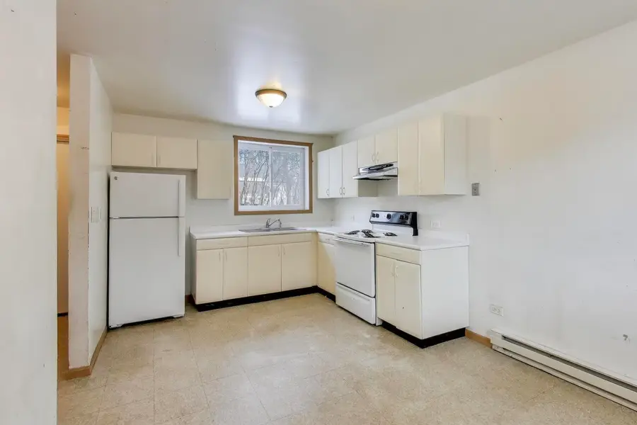 37055 N Capillo Avenue, Lake Villa, IL 60046 - Image #2