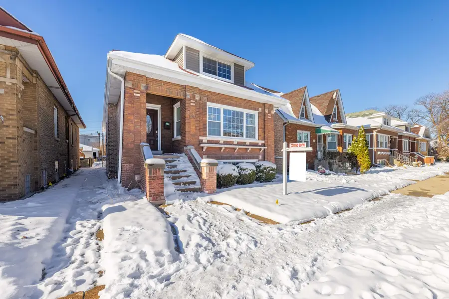 1816 Clinton Avenue, Berwyn, IL 60402 - Image #2