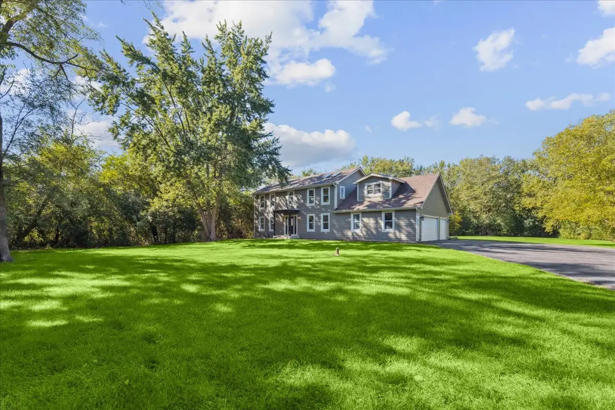 147 Deer Lane, Barrington, IL 60010 - Image #1