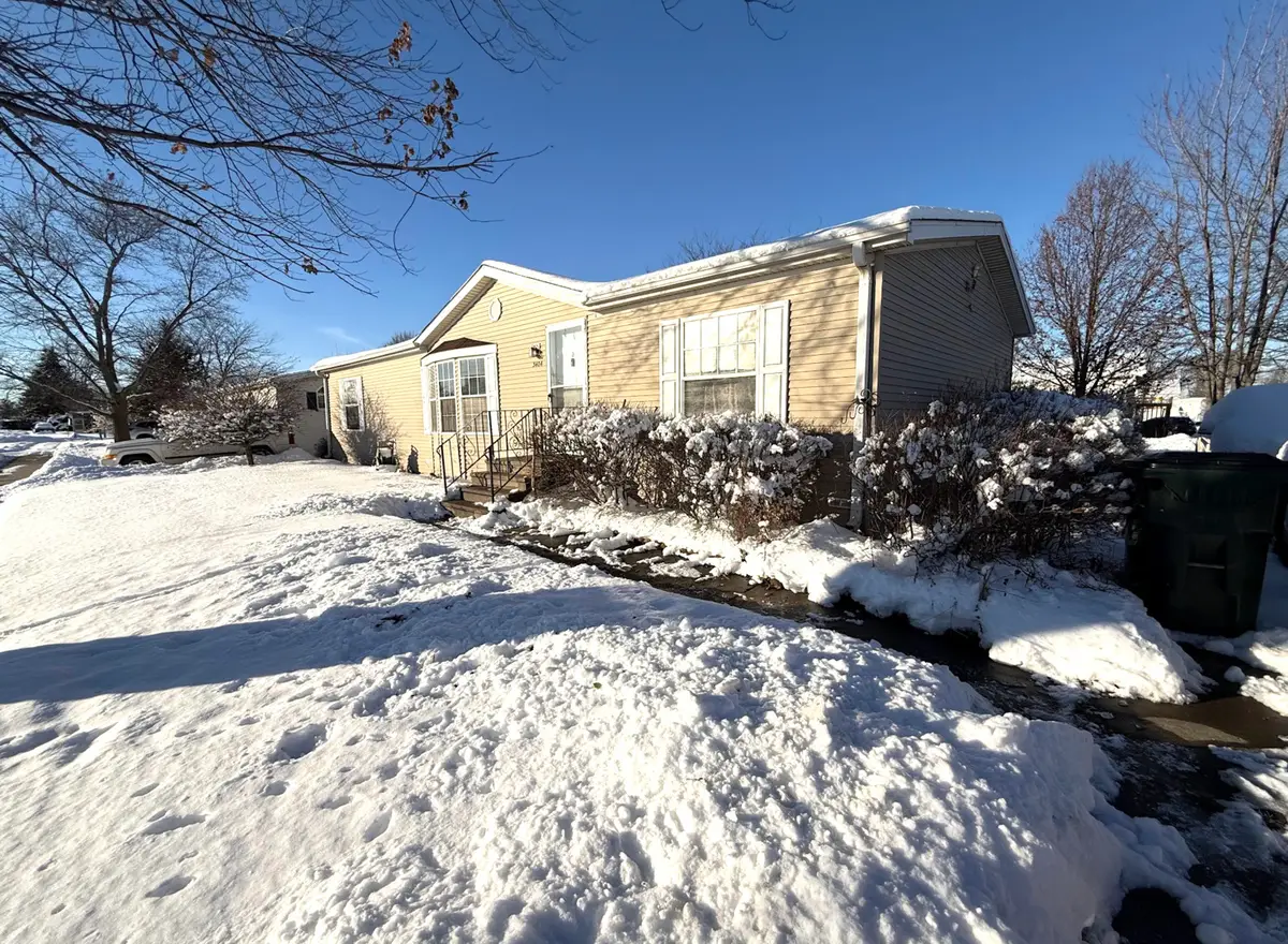3404 Old Plank Road, Park City, IL 60085 - Image #1
