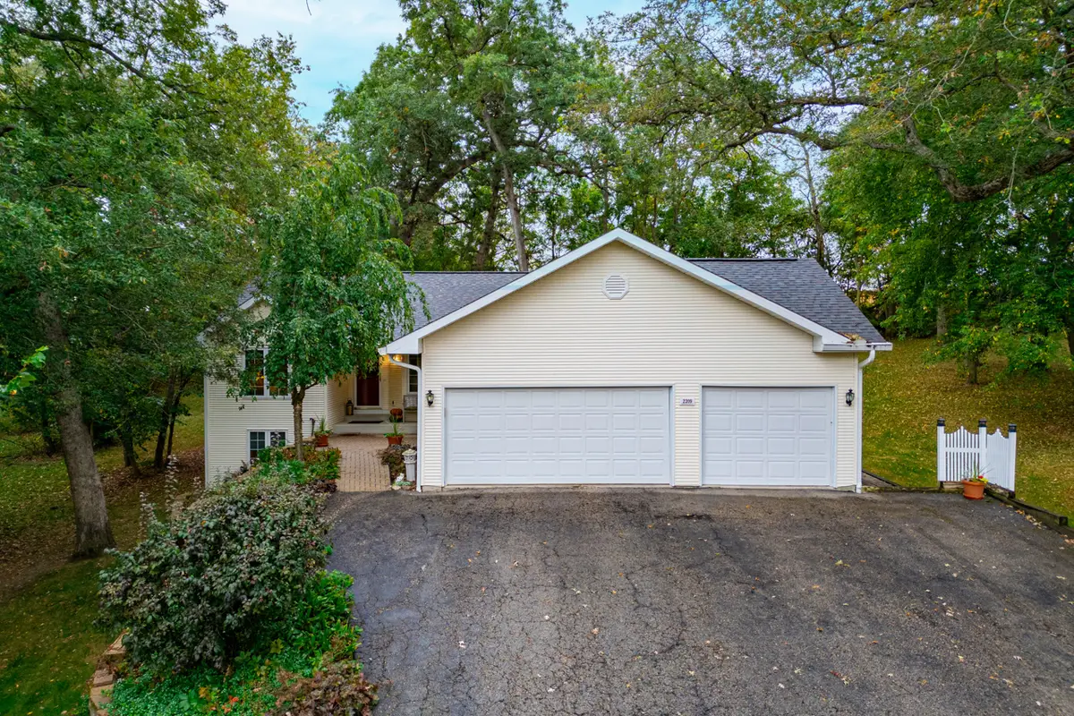 2209 Gainsboro Avenue, Davis, IL 61019 - Image #1