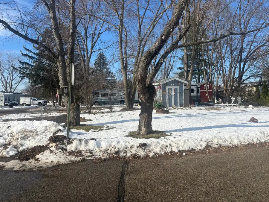 191 Drydock, Lakemoor, IL 60051 - Image #2