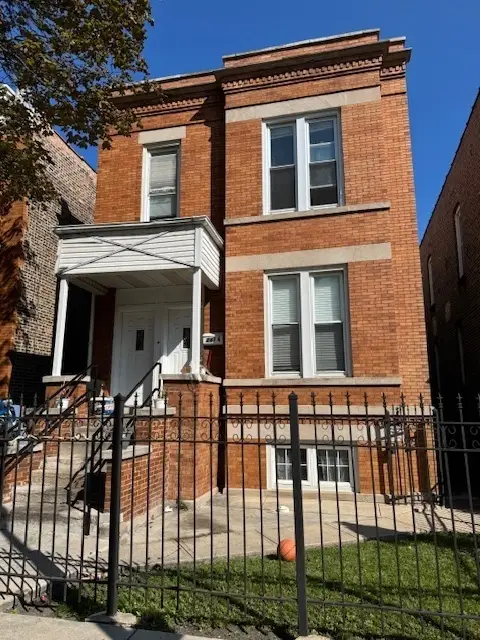 2434 W Pershing Road, Chicago, IL 60632