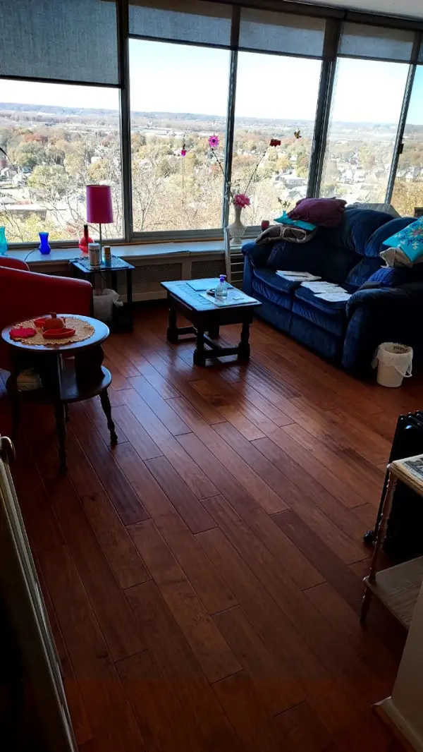 1337 21st Avenue #6A, Rock Island, IL 61201