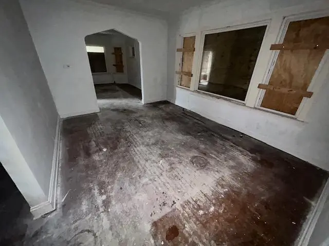 10453 S Indiana Avenue, Chicago, IL 60628 - Image #3